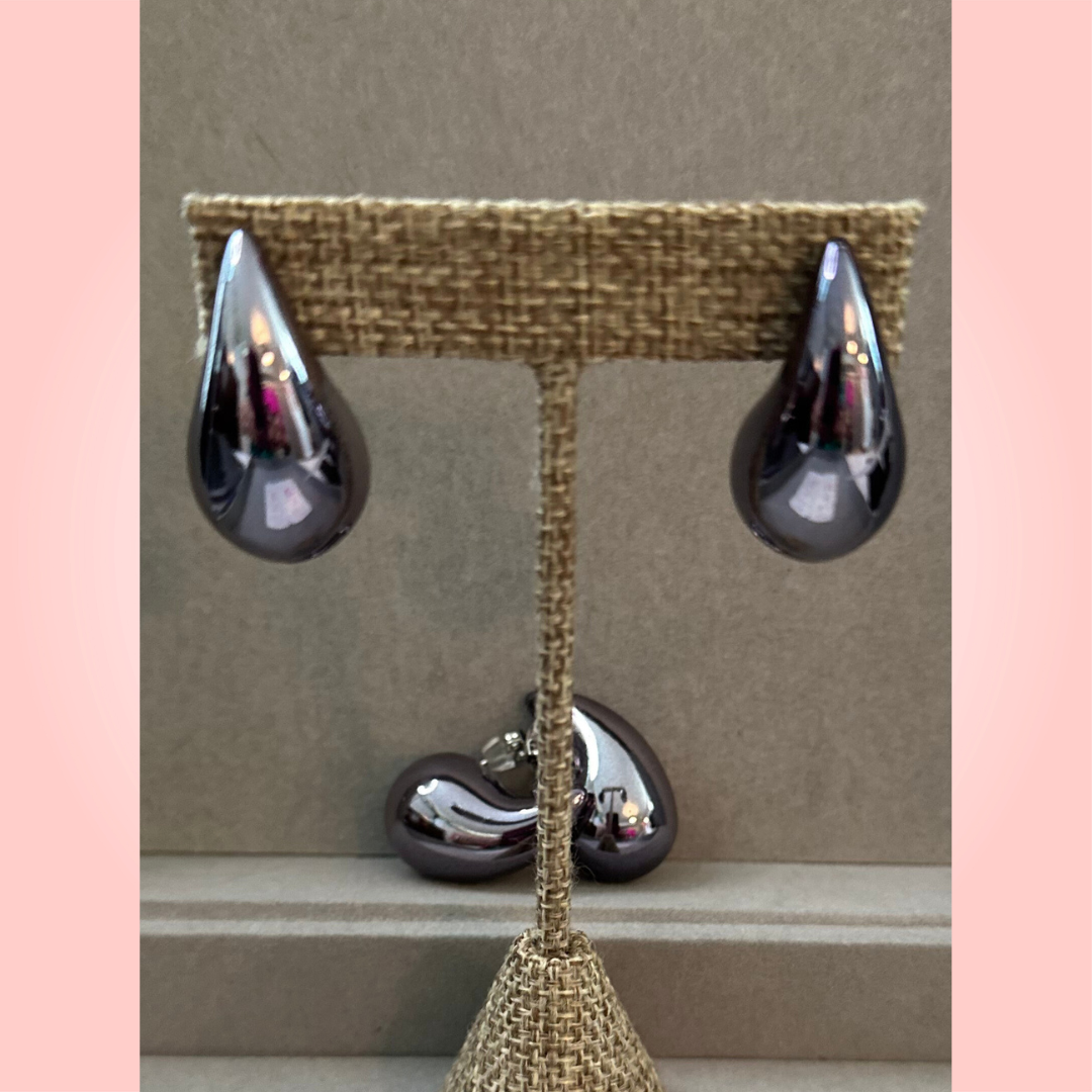 31mm Large Teardrop Earring
